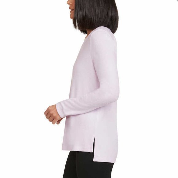 Matty M Ladies' Cozy V-Neck Top - Picture 2 of 5